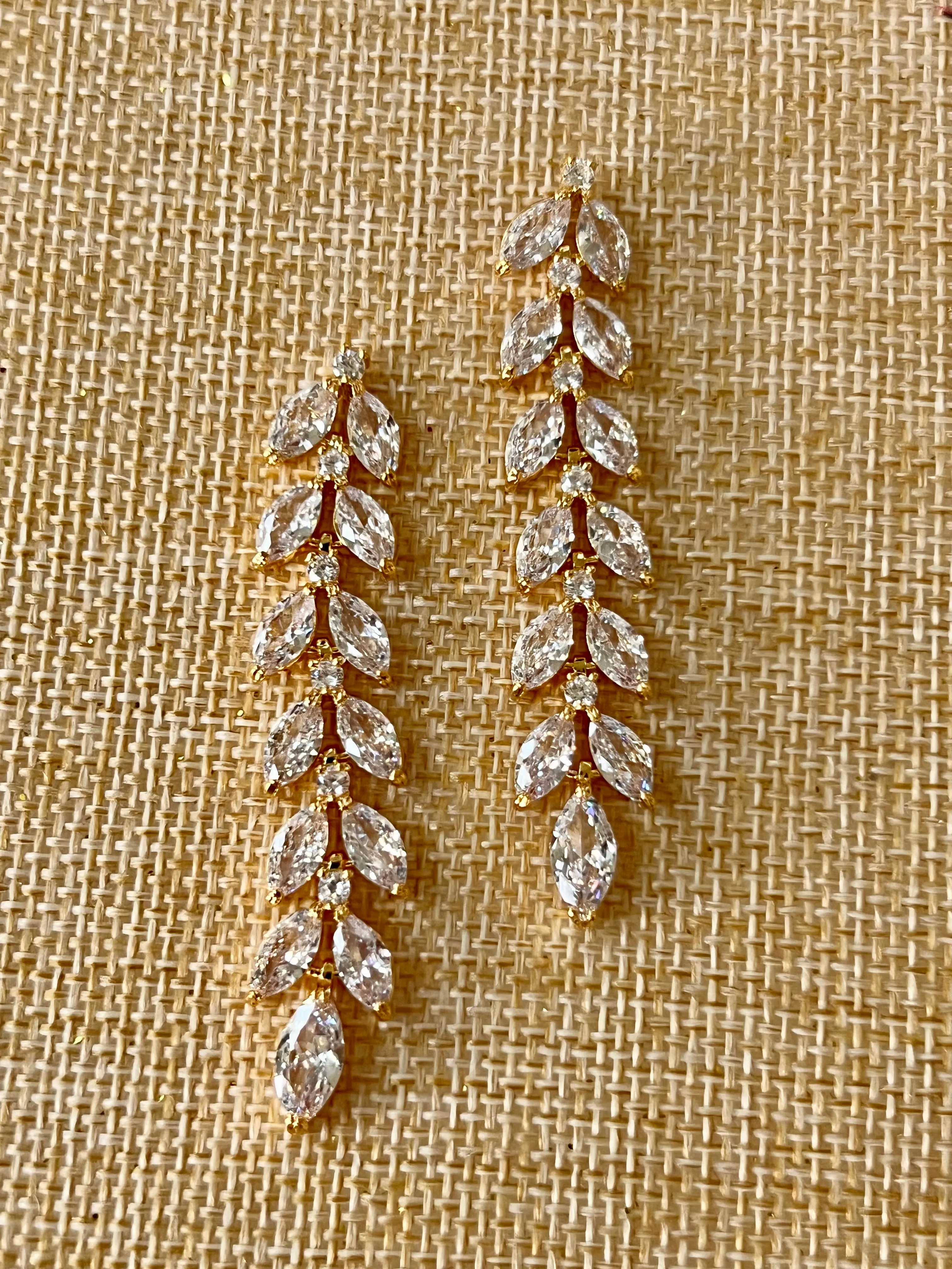 Bridal Earrings, Swarovski and Zirconia Wedding & 15 Anos Leaf Earring