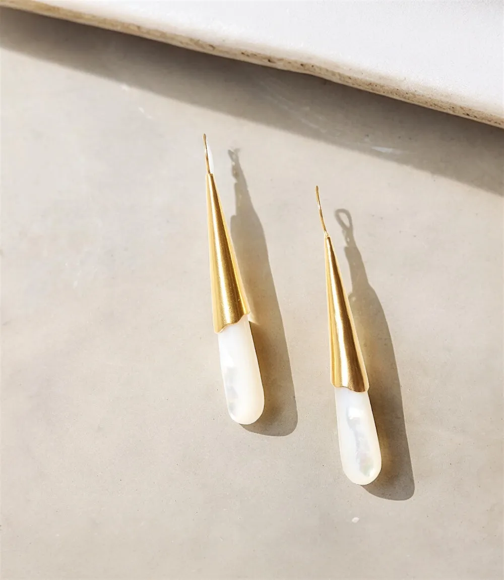 Chan Luu Pearl And Gold Earrings