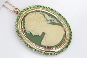 EMERALD CAMEO NECKLACE