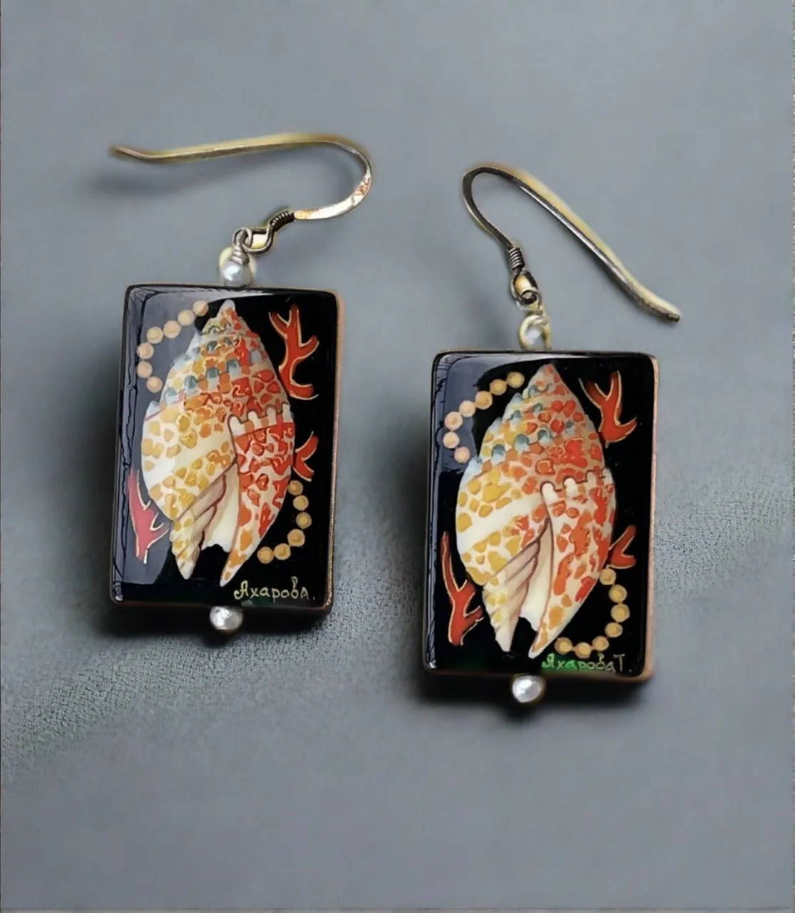 Hand Painted Russian Palekh Black Lacquer Signed Earrings- Sea Shell And Coral