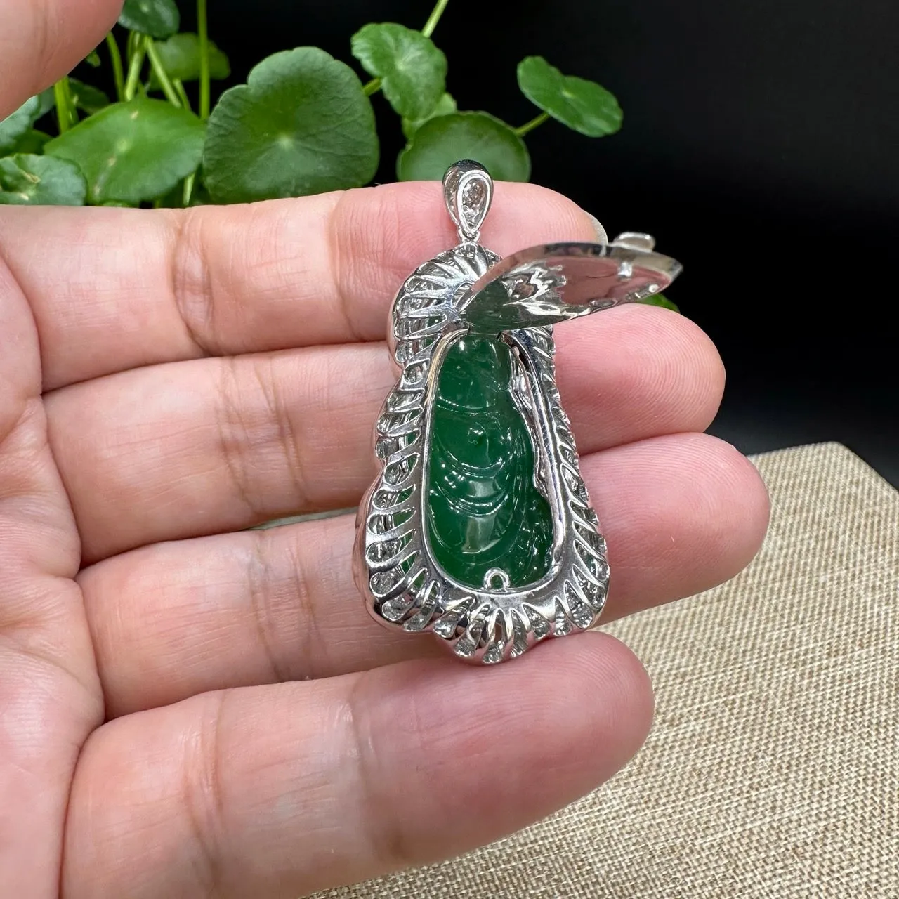 High end  "Goddess of Compassion" 18k White Gold Genuine Burmese Jadeite Jade Guanyin Necklace With Good Luck Design