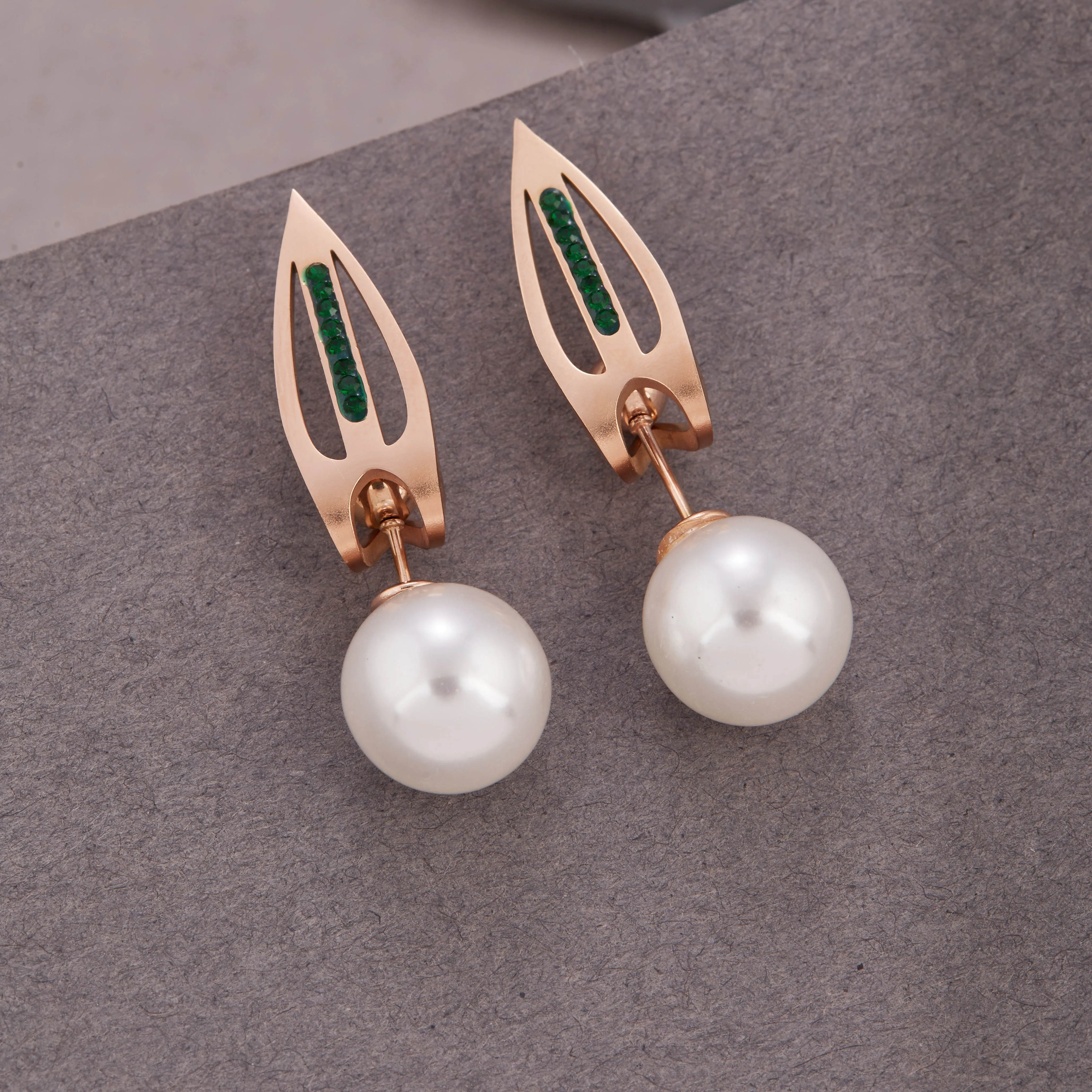 Minimalist Pearl Earring For Women