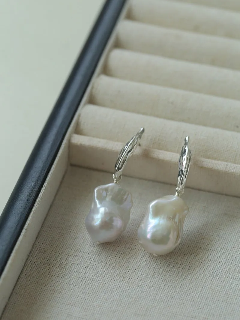 Minimalist Willow Leaf Baroque Pearl Pendant Earrings