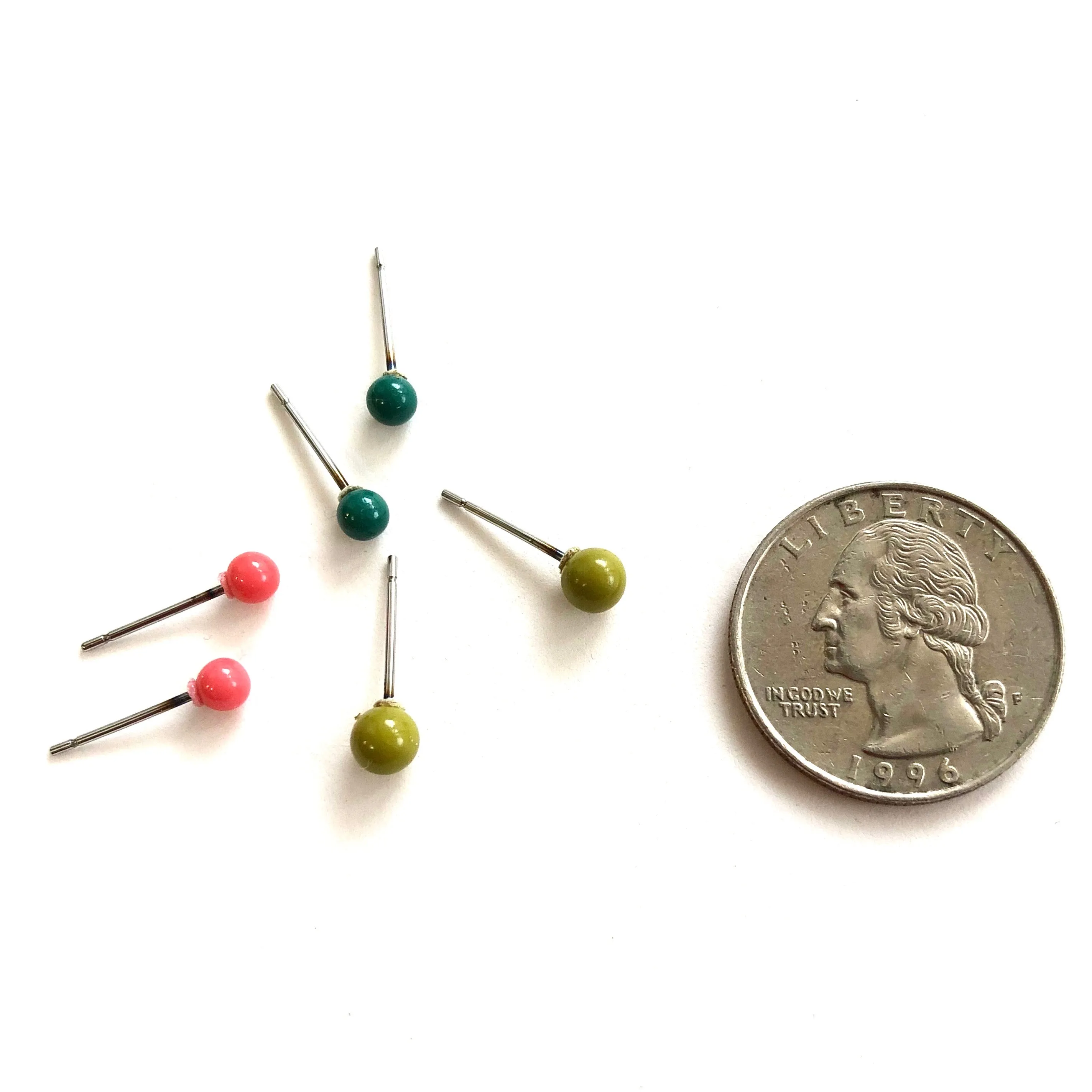 Olive Emerald & Coral Tiny Studs Set