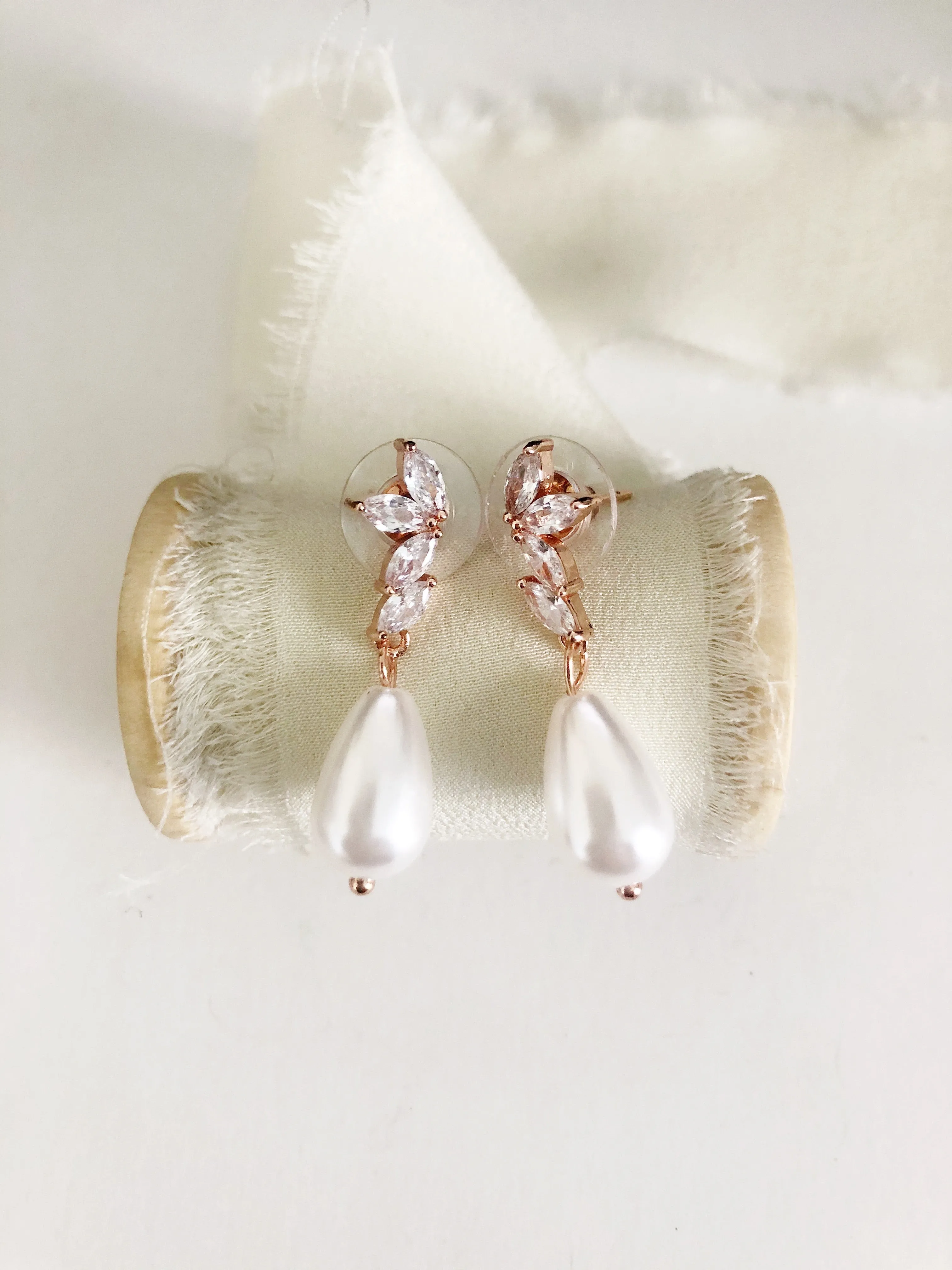 Pina Simple Pearl Drop Earrings