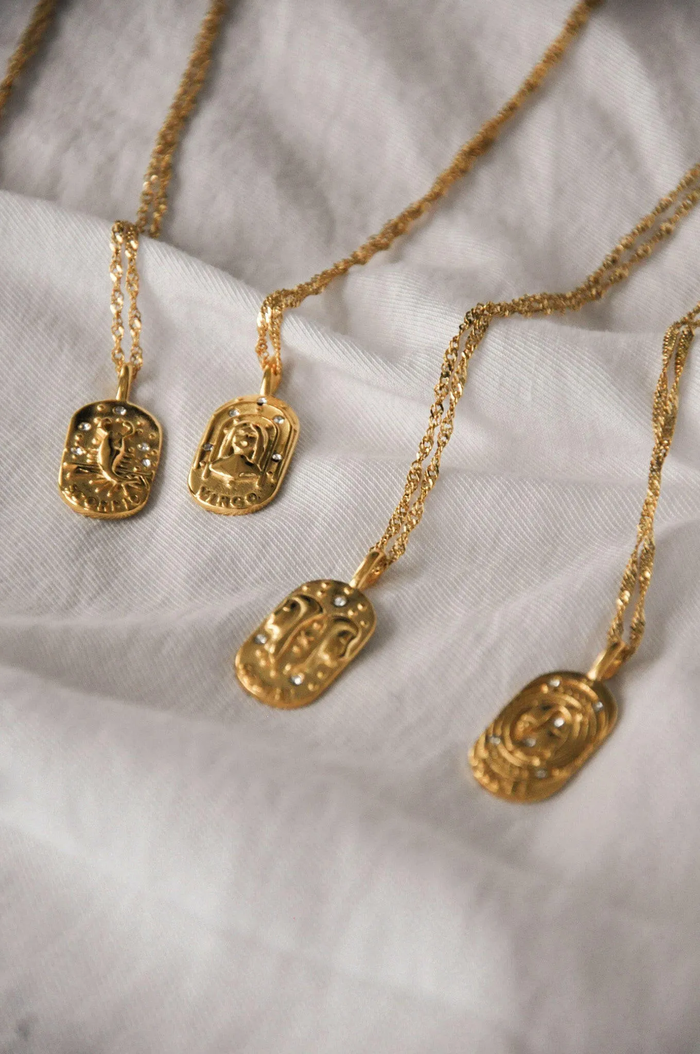 Sagittarius 18k Gold Zodiac Pendent Necklace