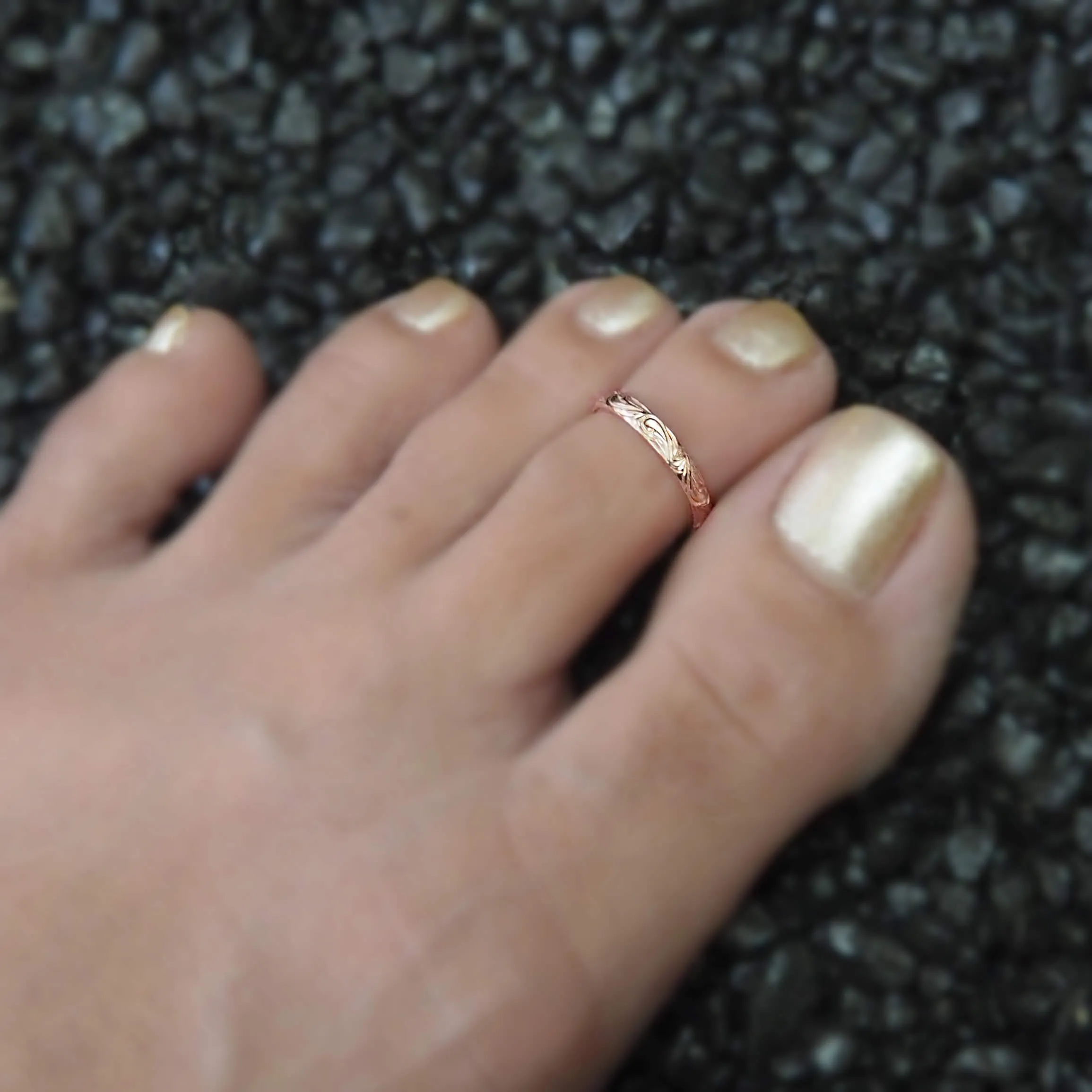 Sterling Silver 2mm Hawaiian Band Toe Ring