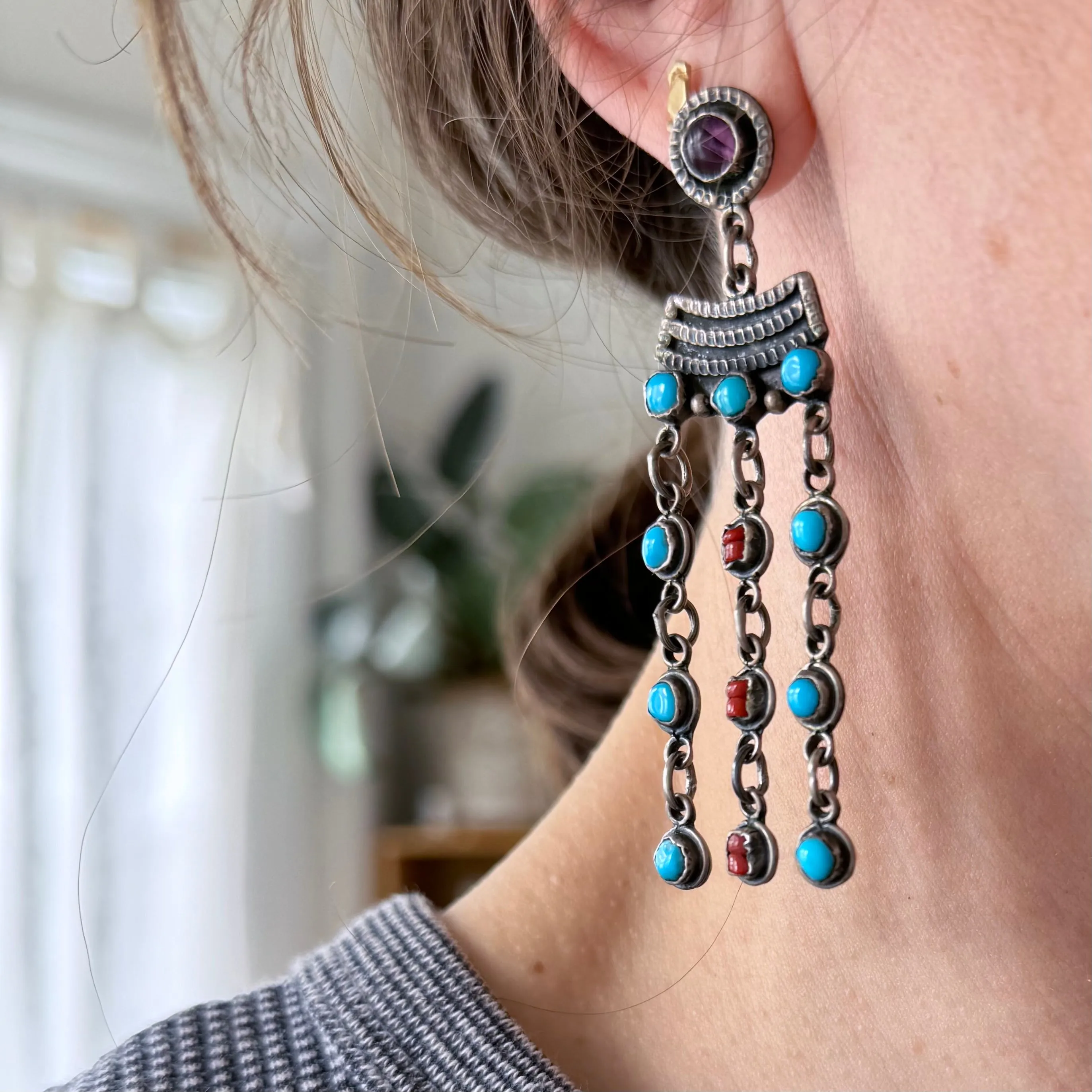 V I N T A G E // chandelier cheer / sterling silver Matl style earrings / dangle post style