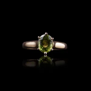 VINTAGE PERIDOT RING